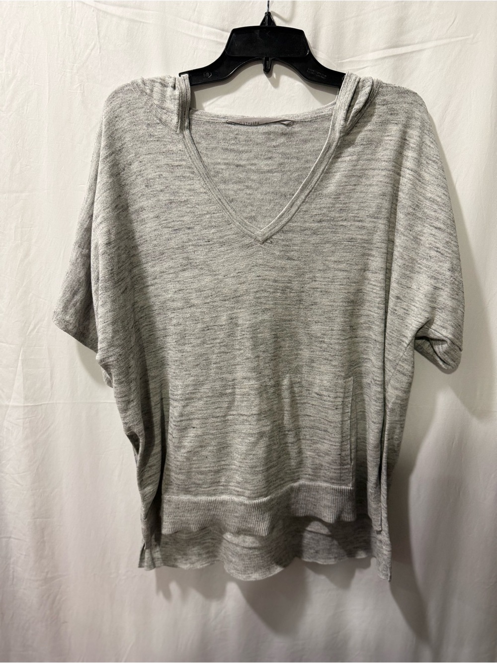 Athleta Heather Gray V-Neck Short Sleeve Top